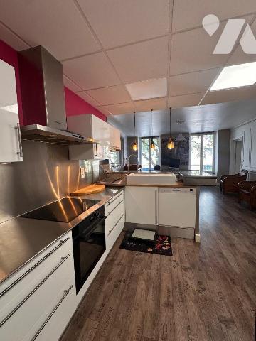 Appartement à vendre à Belley (01300) ? Ain (01)

Idéalement situé en plein centre de Belley,...