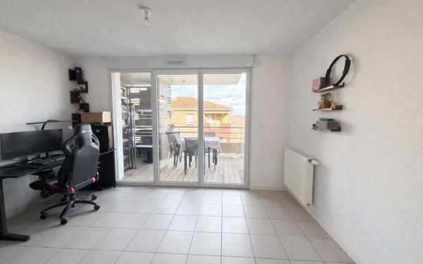 Appartement à vendre    1 pièce • 28 m2 Tournefeuille