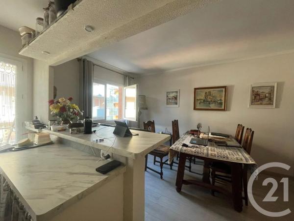 Appartement F3 à vendre  3 pièces - 62 m 2   JUAN LES PINS  - 06