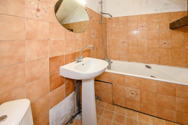Maison 4 pièces 102m² à vendre Angerville 91670 98000€ - Micro.immo
