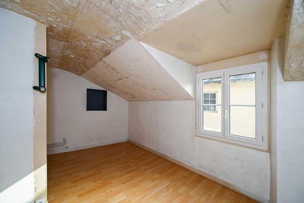 Maison 4 pièces 102m² à vendre Angerville 91670 98000€ - Micro.immo