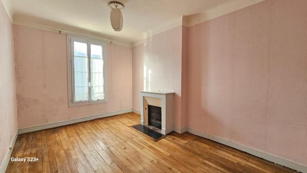 Maison - 9 pièces - 195 m²