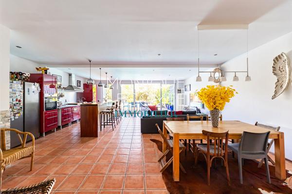 Immobilier de prestige à Bordeaux 			 33700 MERIGNAC 			Mérignac - St Augustin - Maison familiale 150 M2 - 4 chambres - Jardin - Piscine