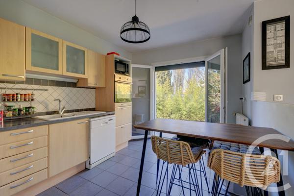 Maison à vendre  6 pièces - 129,05 m2 CHAMPAGNE AU MONT D OR - 69