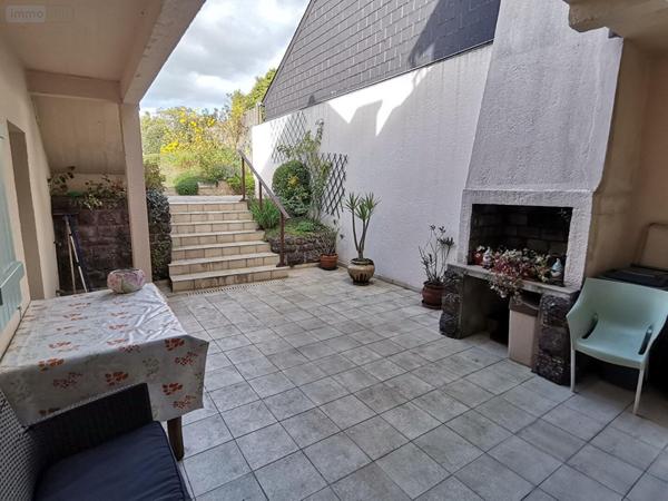 Maison à vendre à Montfort-sur-Meu en Ille-et-Vilaine (35160), ref : 048-V1230M