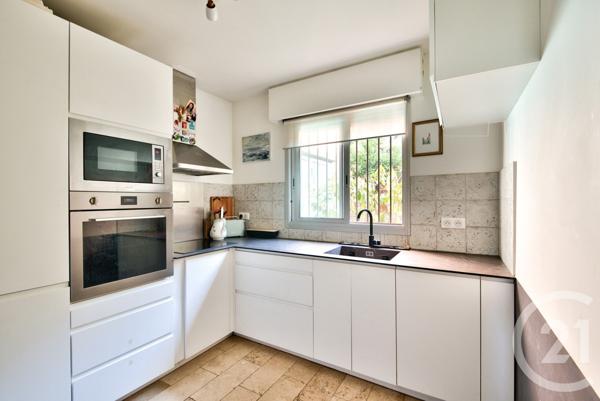 Appartement F4 à vendre  4 pièces - 78,14 m2 VILLEFRANCHE SUR MER - 06