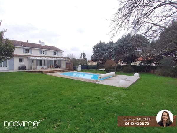 MAISON SUR SOUS-SOL - 5 CHAMBRES ET +