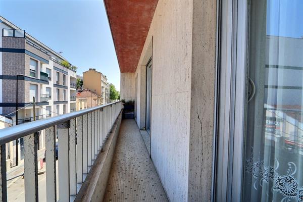 Appartement Aubervilliers 3 pièce(s) 80.42 m2