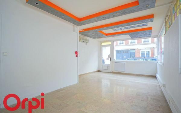 Immeuble à vendre    4 pièces •  Bernay