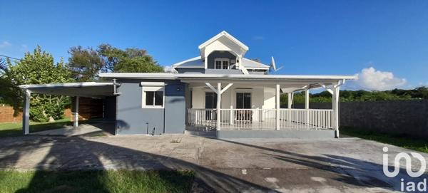 Maison 5 pièces de 112 m² à Saint-François (97118)