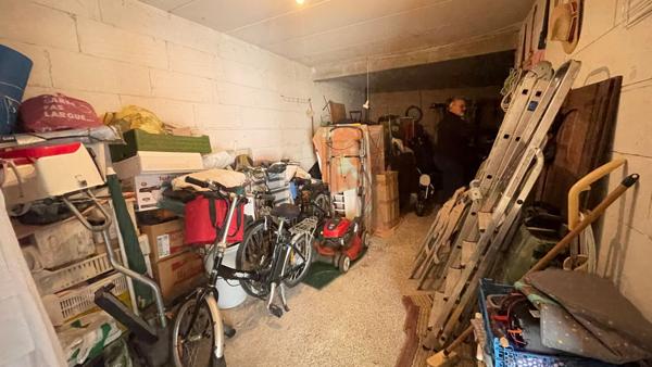 A vendre - Maison à Carnac comprenant 3 Appartements + Garage