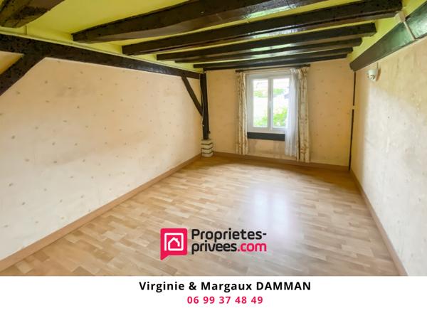 Maison type normande à rénover avec potentiel et charme de l'ancien