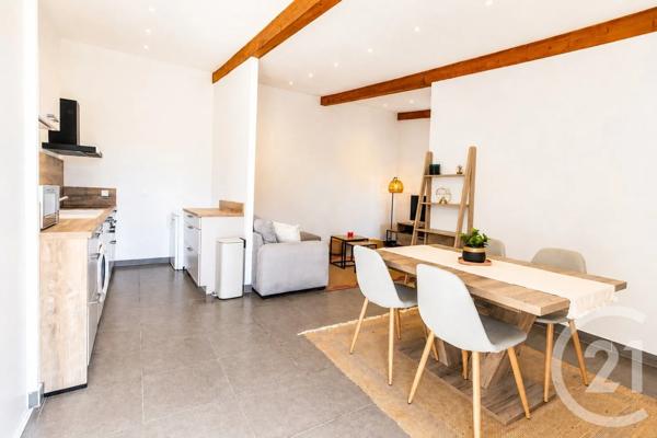 Appartement T2 à vendre  2 pièces - 45 m 2   LECCI  - 201