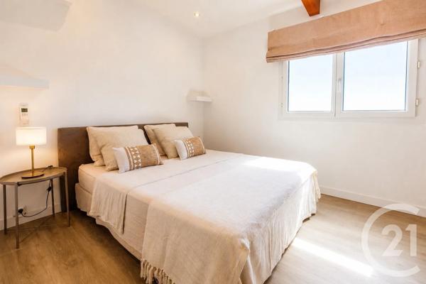 Appartement T2 à vendre  2 pièces - 45 m 2   LECCI  - 201
