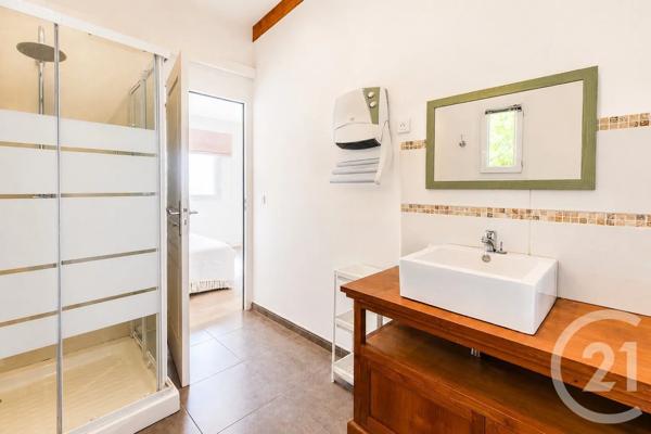 Appartement T2 à vendre  2 pièces - 45 m 2   LECCI  - 201
