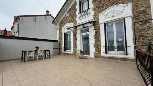 Maison Livry Gargan 7 pièce(s) 165 m2