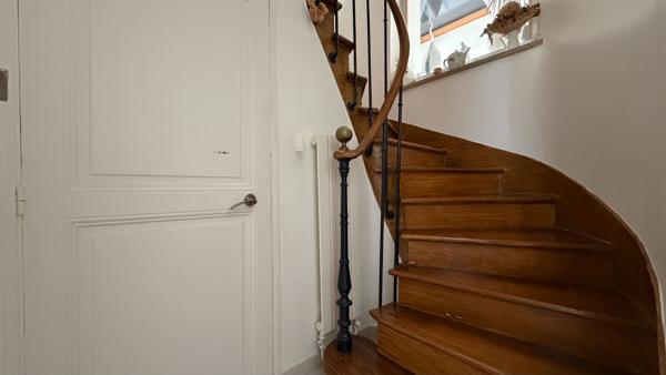 Maison Livry Gargan 7 pièce(s) 165 m2