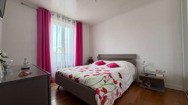 Maison Livry Gargan 7 pièce(s) 165 m2