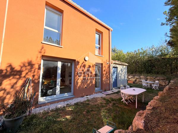 A VENDRE 84120 PERTUIS MAISON TYPE 5 PIECES DE 94 M² AVEC JARDIN ET 2 PLACES DE STATIONNEMENT.