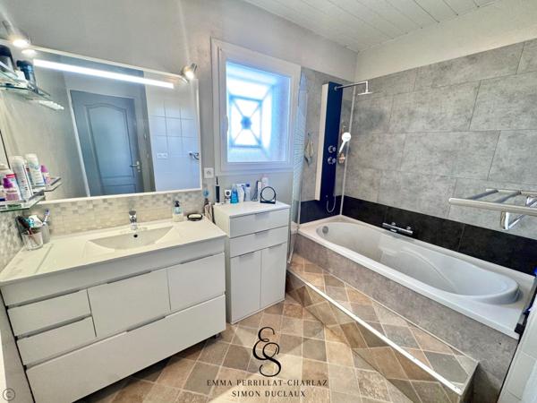 Moderne, fonctionnelle et prête à vivre : une maison où il ne reste plus qu’à s’installer !