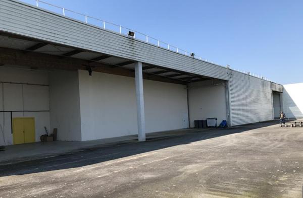 Pompaire (79200) Local commercial de 2 054 m² à louer