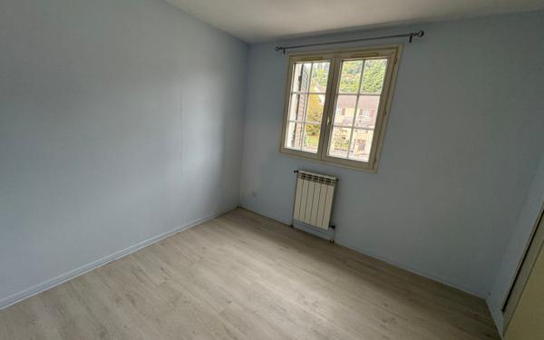 Maison à vendre    4 pièces •  Saint-Marcellin