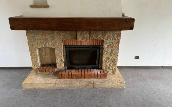 Maison à vendre    4 pièces •  Saint-Marcellin