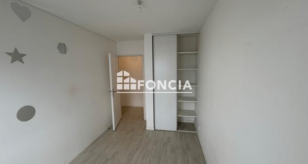 Location Appartement 4 pièces 78.07 m² - Bondoufle 91070