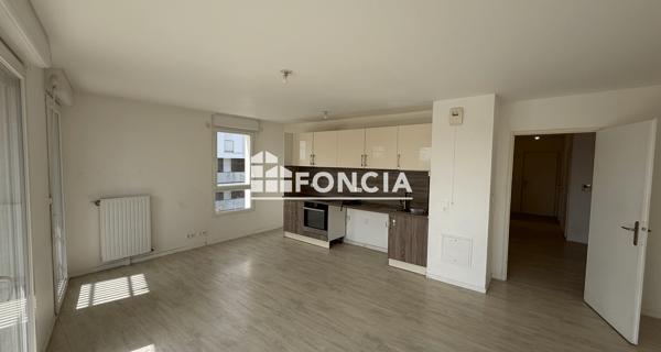 Location Appartement 4 pièces 78.07 m² - Bondoufle 91070