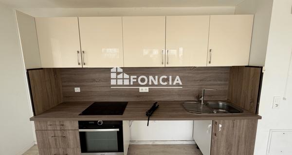 Location Appartement 4 pièces 78.07 m² - Bondoufle 91070