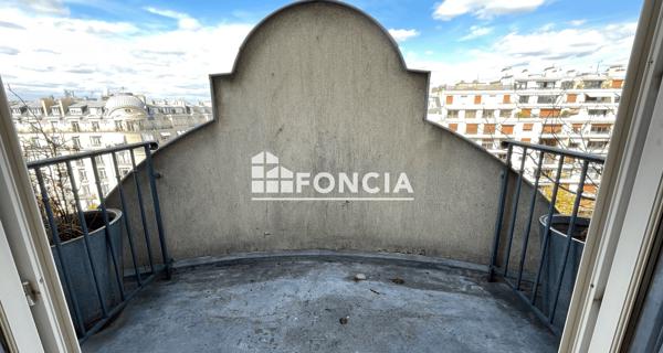 Location Studio 47.43 m² - Paris 75016