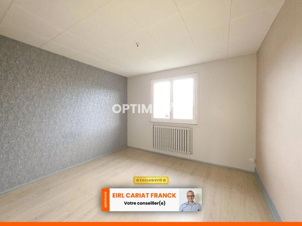 MAISON DE SEMI PLAIN-PIED de 95 M2, L’ENSEMBLE SUR 970 M² DE TERRAIN CLOS AVEC UN DÉPENDANCE :