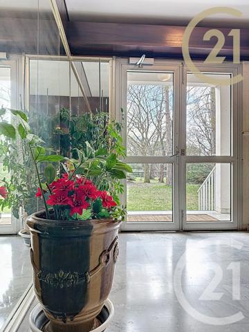 Appartement T5 à vendre  5 pièces - 111,84 m2 MONTELIMAR - 26