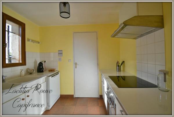 Maison 3 chambres, bureau, garage, jardin clos secteur calme