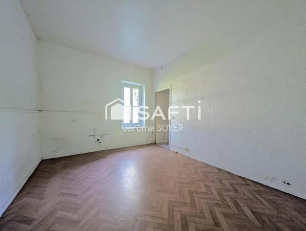 MAS DE 96 M² EN CAMPAGNE AVEC DEPENDANCE