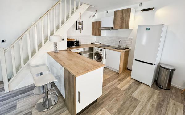 Maison à vendre    9 pièces • 257 m2 Antibes