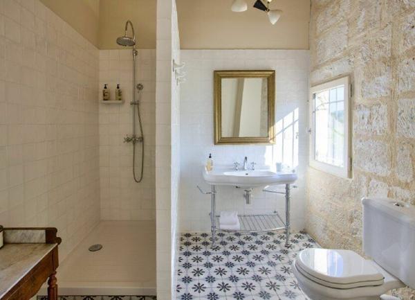 Maison à vendre  8 pièces • 570 m2 Arles