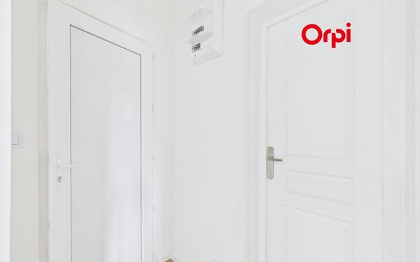 Appartement à louer    2 pièces •  Brionne