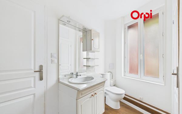 Appartement à louer    2 pièces •  Brionne