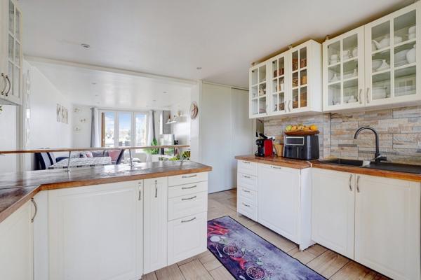 Montreuil Morillon - 4 pièces rénové - 68m² - balcons en dernier étage