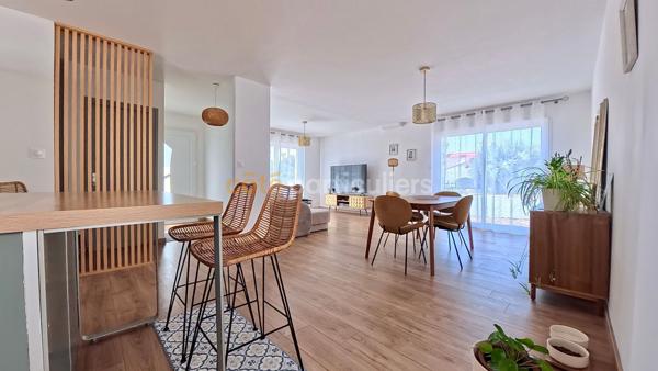 Vente
                Maison96,49 m² - 4 Pièces -
                    LES SABLES D OLONNE (85340)