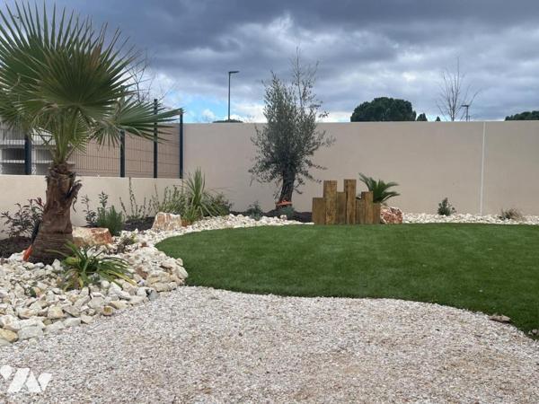 VILLA NEUVE T4 R+1  de 121m² habitables SUR TERRAIN 618m²