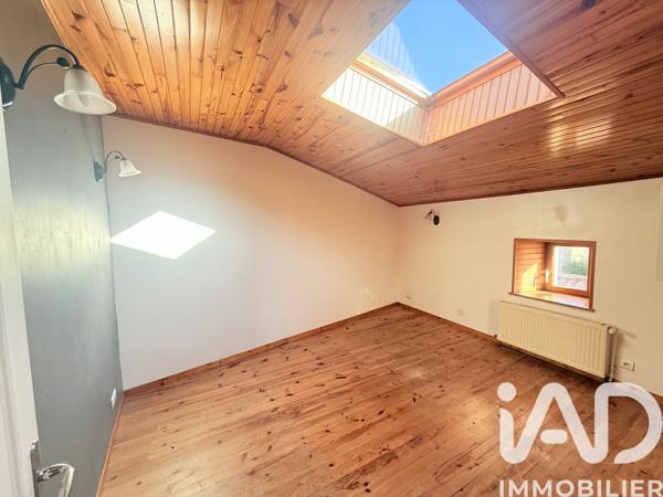 Maison à vendre 4 pièces 100 m² Saint-Romain-d'Ay