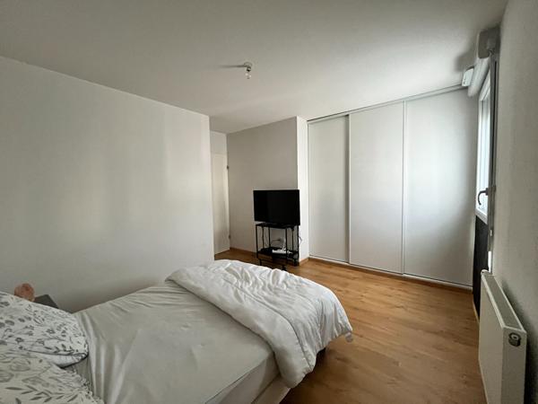 CASTELGINEST / Vente Maison 3 Pièces 69 m²