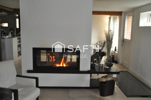 SEMI PLAIN PIED 208 M2