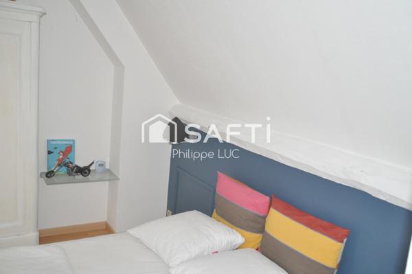 SEMI PLAIN PIED 208 M2