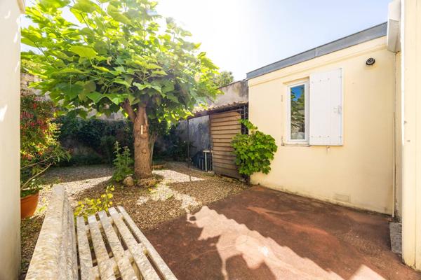 Maison quartier St Bruno avec jardin , 141m²
