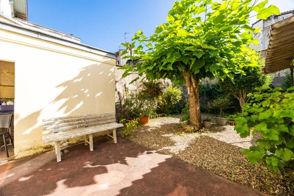 Maison quartier St Bruno avec jardin , 141m²