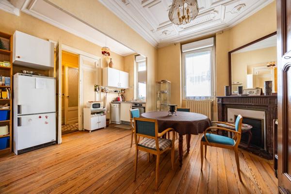 Maison quartier St Bruno avec jardin , 141m²