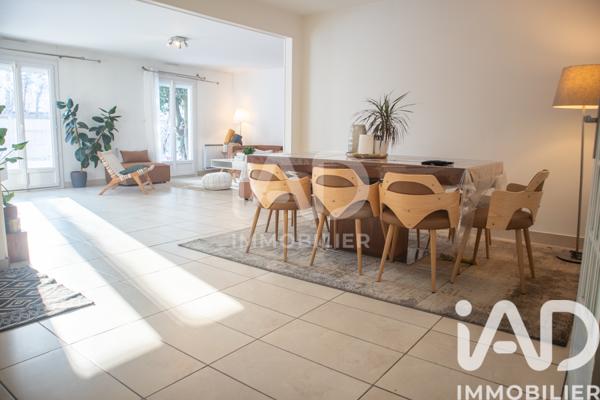 Maison à vendre 9 pièces 150 m² Ozoir-la-Ferrière